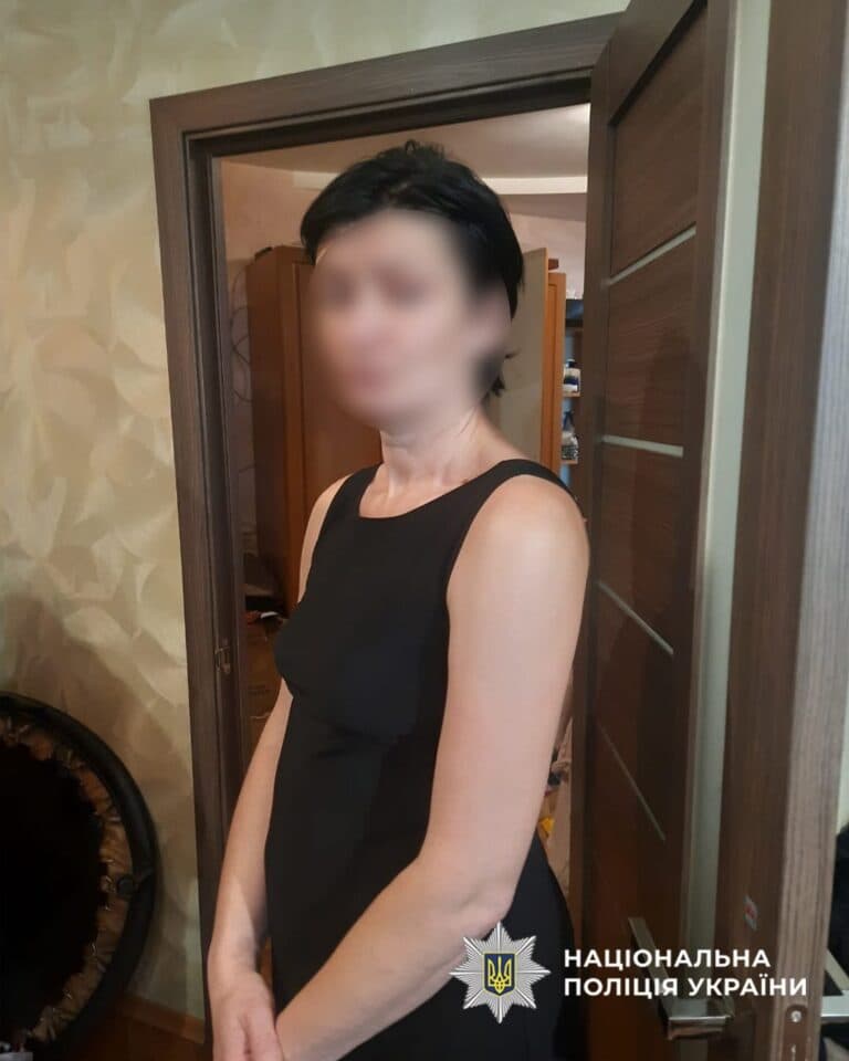 41-річну черкащанку затримали за збут канабісу та амфетаміну