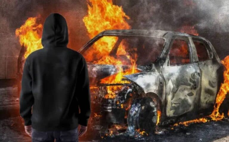 Підпалили авто військовому: у Золотоноші затримали двох неповнолітніх братів